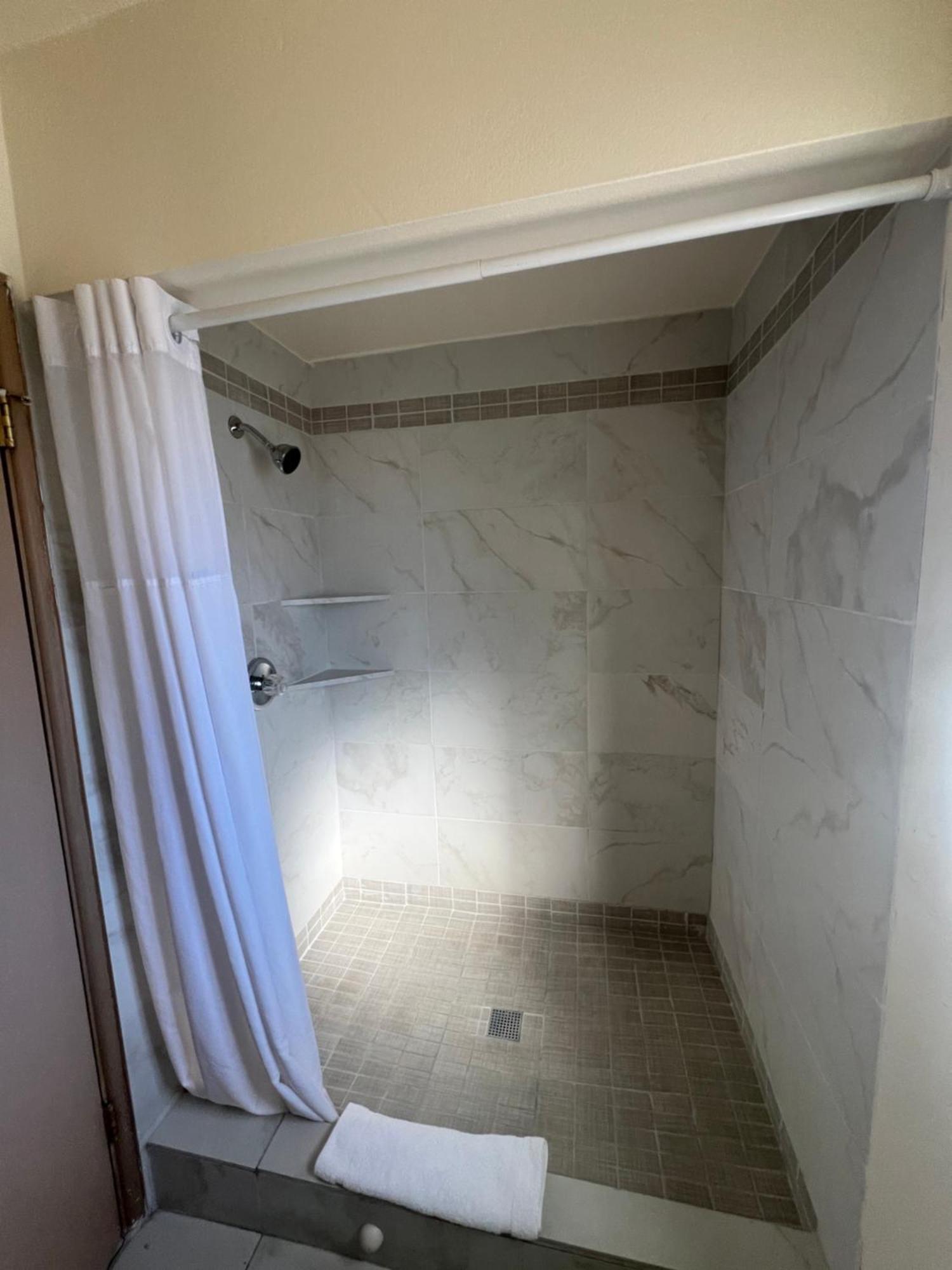 Howard Johnson By Wyndham Flagstaff University West Ngoại thất bức ảnh