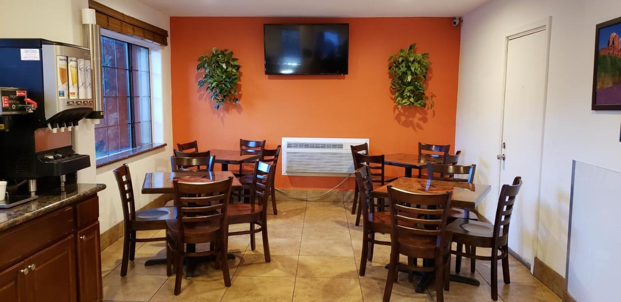 Howard Johnson By Wyndham Flagstaff University West Ngoại thất bức ảnh